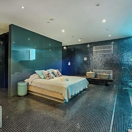 Villa Barcelona
